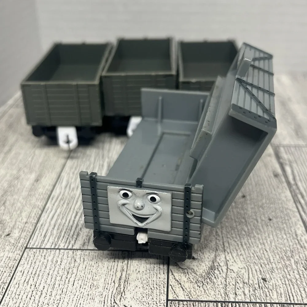 Thomas & Friends TrackMaster Troublesome Trucks Lot of 4 | Includes Tipping